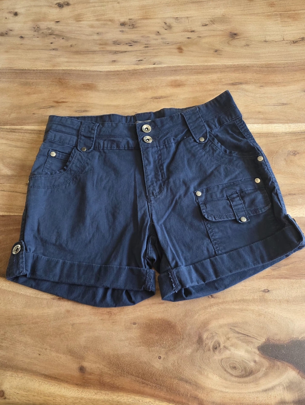 🔥5$ Add On🔥 Suzy Sheir Navy Casual Cuffed Cargo Shorts, Size 3/4 (Flaws)